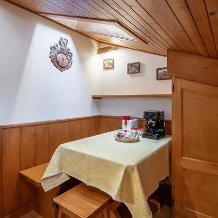 Attico Κορτίνα Ντ' Αμπέτσο